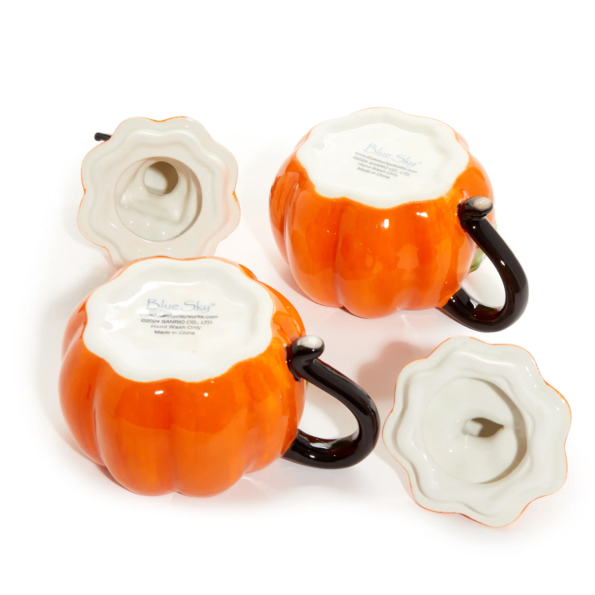Hello Kitty and Kuromi Pumpkin Ceramic Mugs Gift Set - Image 6