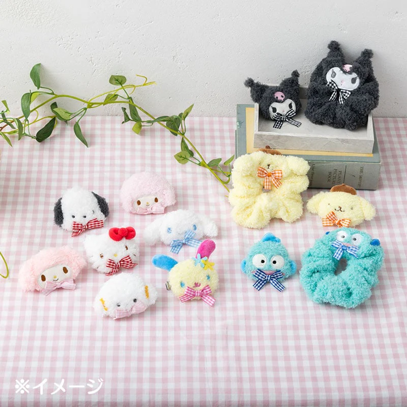 Hello Kitty Plush Hair Clip (Gingham Bow) - Image 2