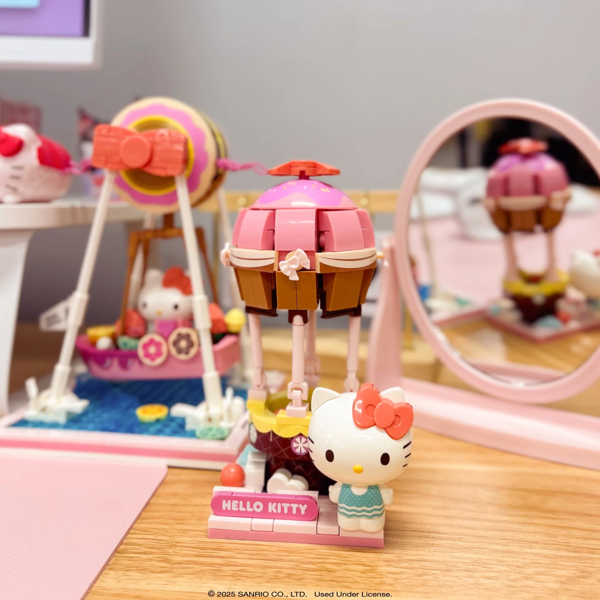 Kuromi Summer Wunderland Mini Building Blocks (Parfait Fountain) - Image 7