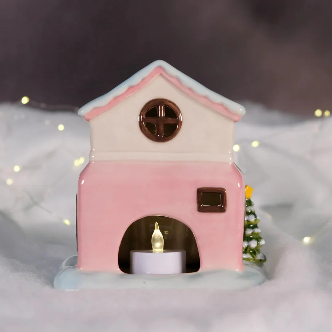 Kuromi's Mischievous Mistletoe Ceramic Candle House - Image 2